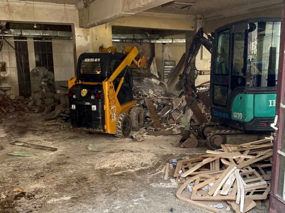 Çankaya Bina Yıkımı